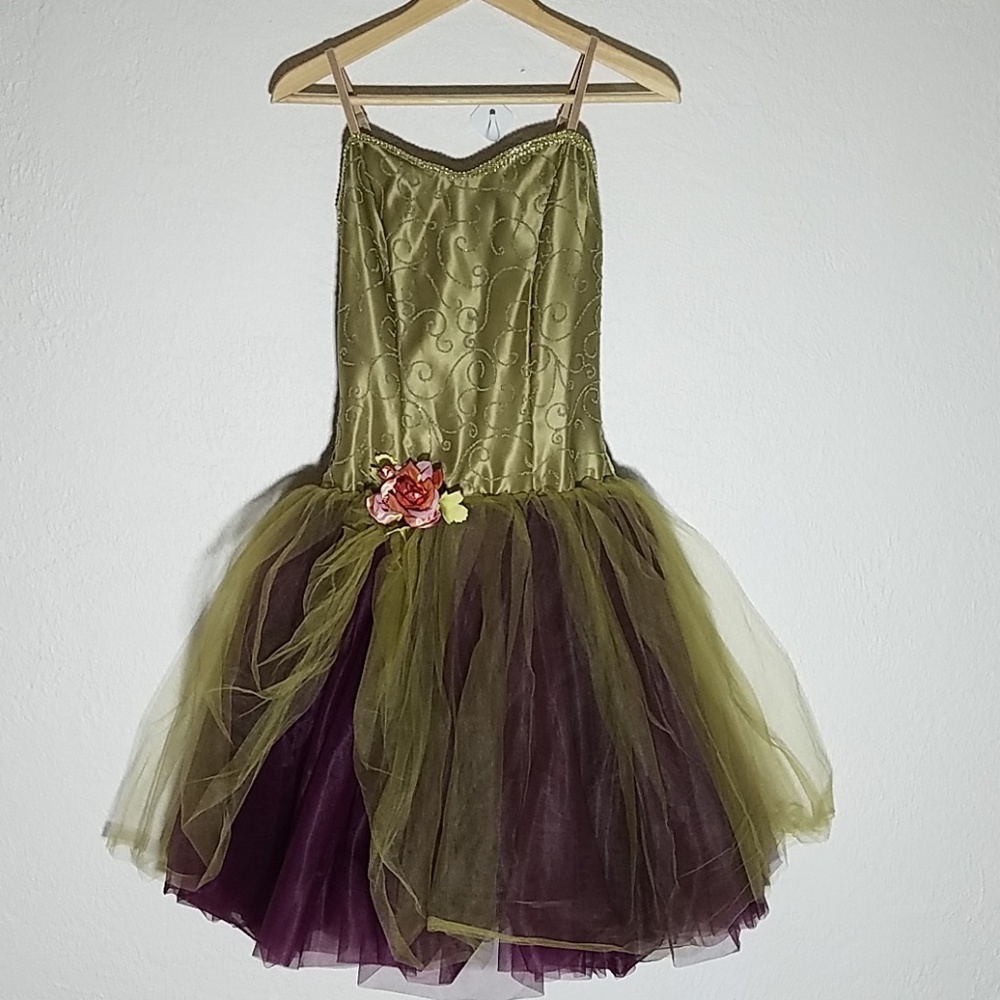 Costume